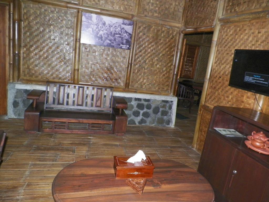 Villa Kampung Karuhun Sutan Raja Bandung Værelse billede