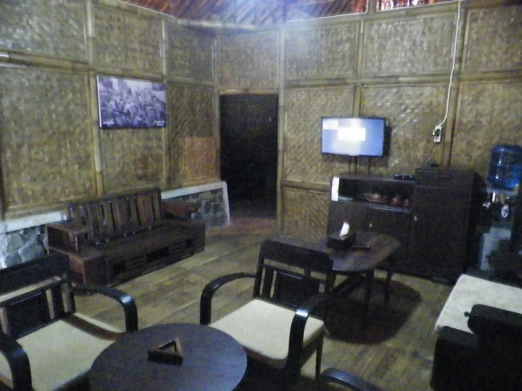 Villa Kampung Karuhun Sutan Raja Bandung Værelse billede