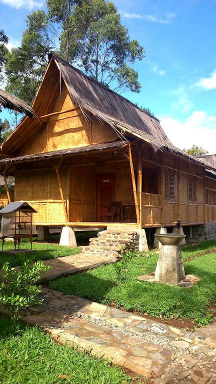 Villa Kampung Karuhun Sutan Raja Bandung Eksteriør billede
